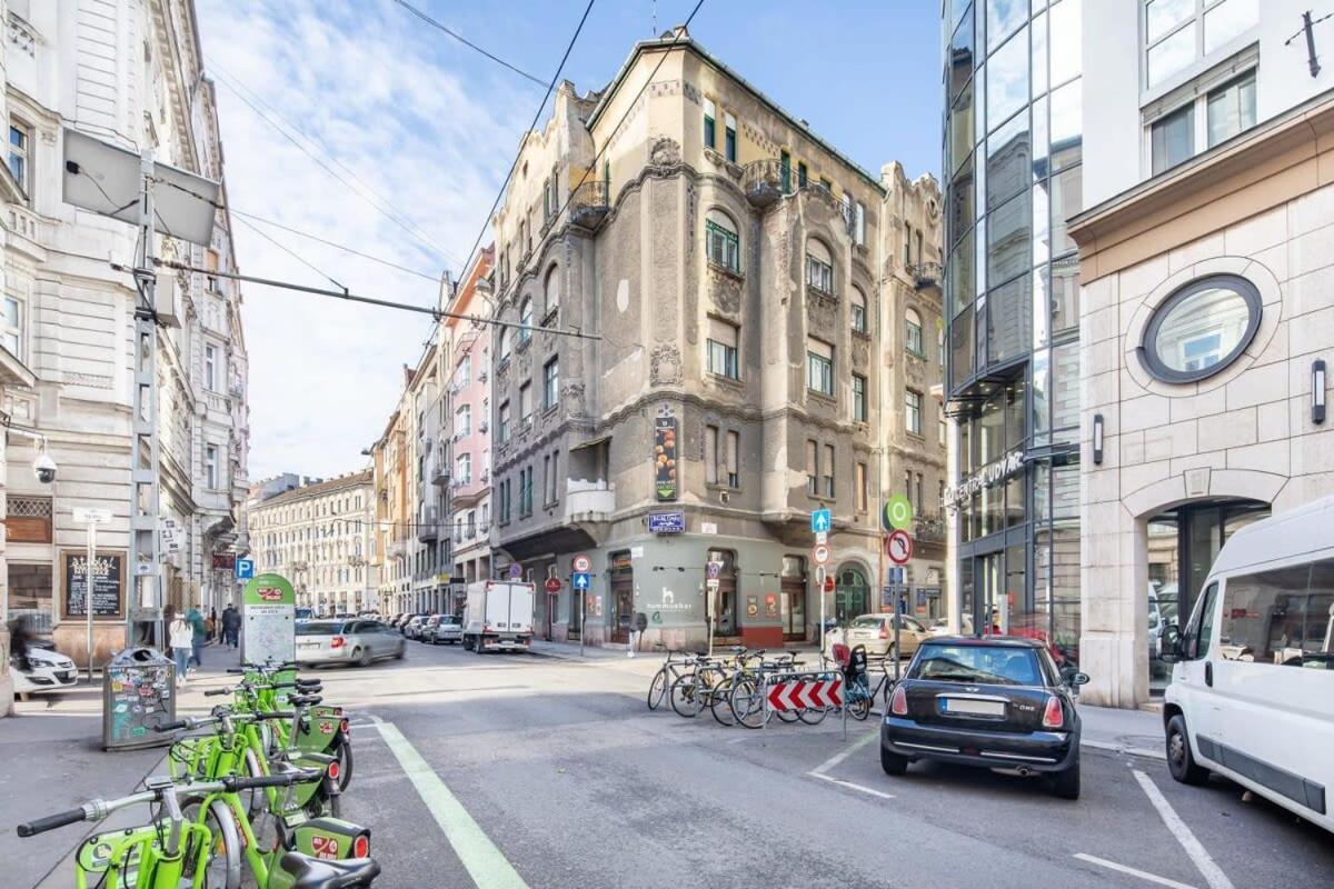 Extra Central Mini Studio - Lively Neighborhood Βουδαπέστη Εξωτερικό φωτογραφία