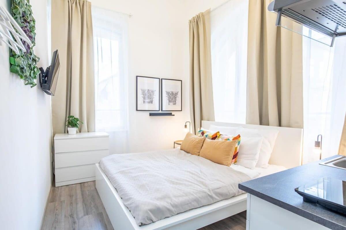 Extra Central Mini Studio - Lively Neighborhood Βουδαπέστη Εξωτερικό φωτογραφία